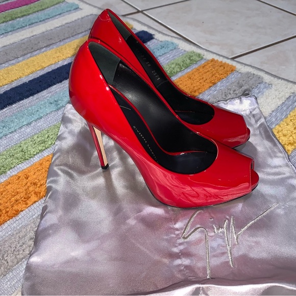 GIUSEPPE ZANOTTI Red Patent Peep Toe Heels Pumps 38 I56067 - Picture 11 of 16